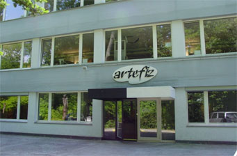 artefiz Kunsthalle Front mit Eingang